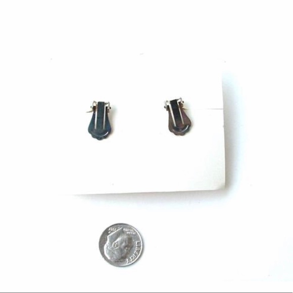 Earrings Seashell Ear Clips Vintage Shell Beach - Picture 3 of 4